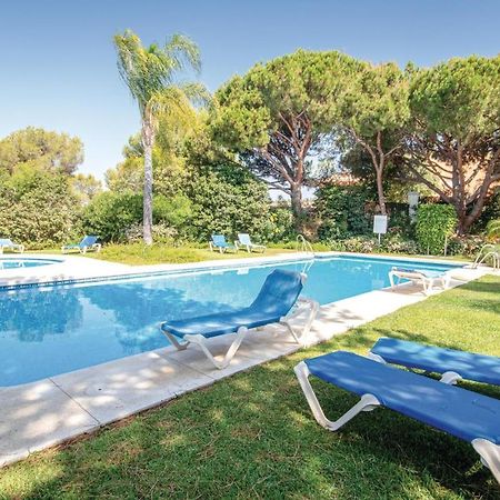 Beautiful Apartment In Marbella-Cabopino With 2 Bedrooms, Wifi And Outdoor Swimming Pool Kültér fotó