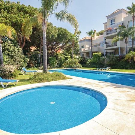 Beautiful Apartment In Marbella-Cabopino With 2 Bedrooms, Wifi And Outdoor Swimming Pool Kültér fotó